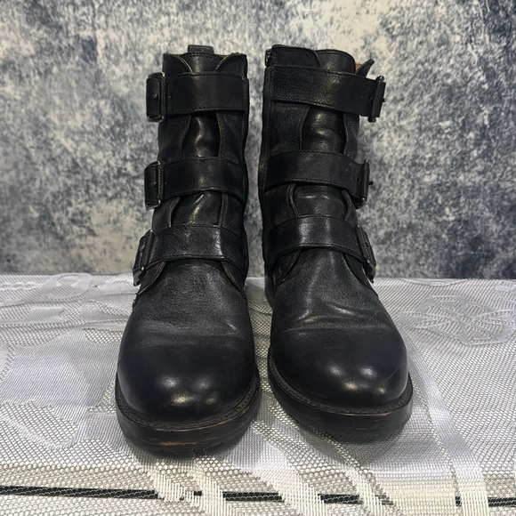 Frye black leather buckle motorcycle boots - Picture 2 of 7